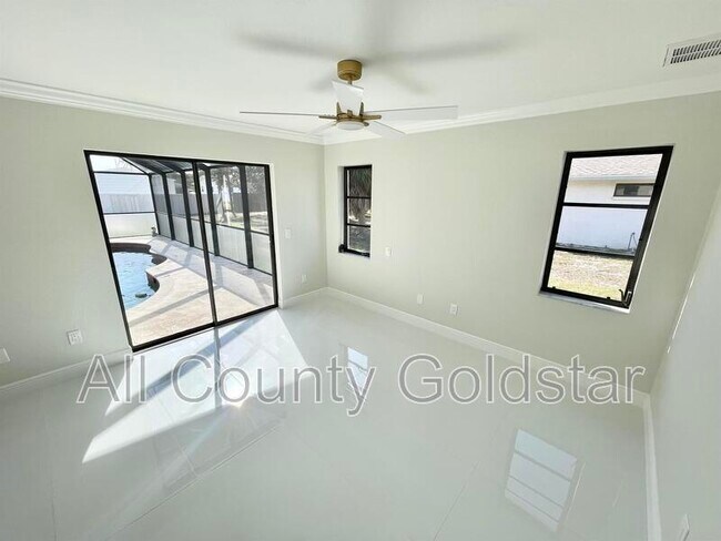 Building Photo - 1487 Keyway Rd