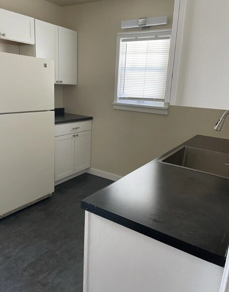 Building Photo - 1135 Euclid Ave