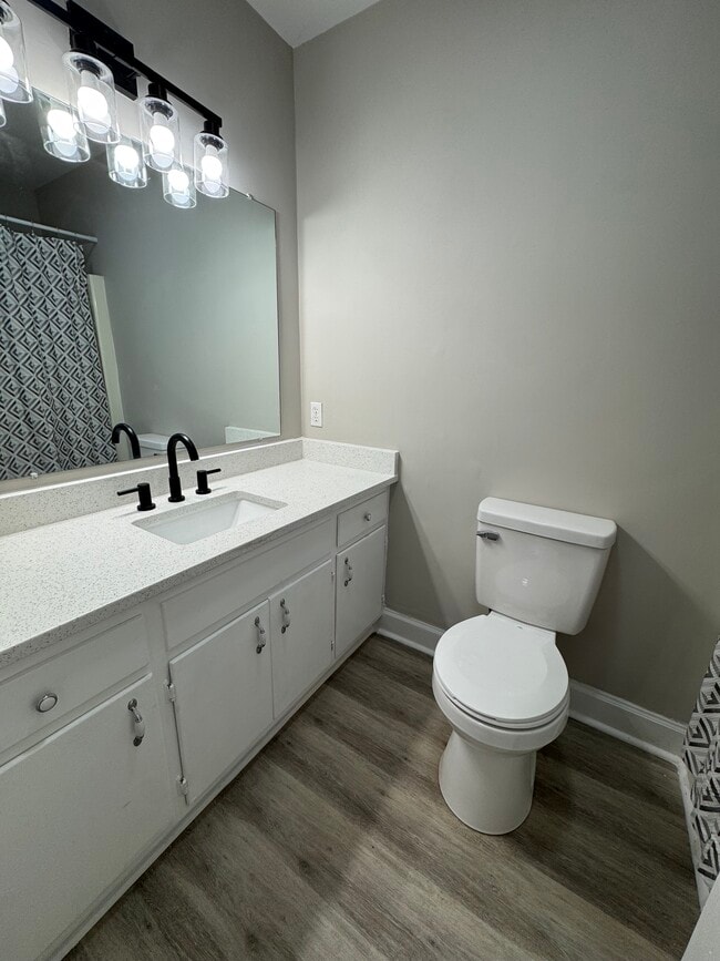 Building Photo - 3513 Providence Ln NW