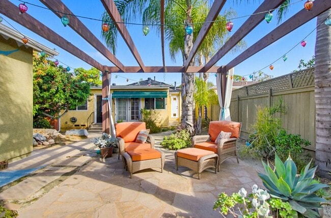 Building Photo - Beautifully Maintained Single-Level Home in La Mesa — 3 Bed / 2 Bath | 1,627 Sq Ft