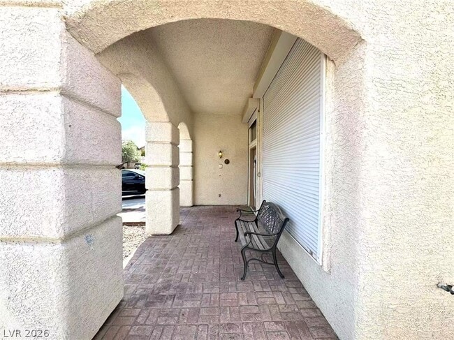 Building Photo - 1904 Bocale Ct