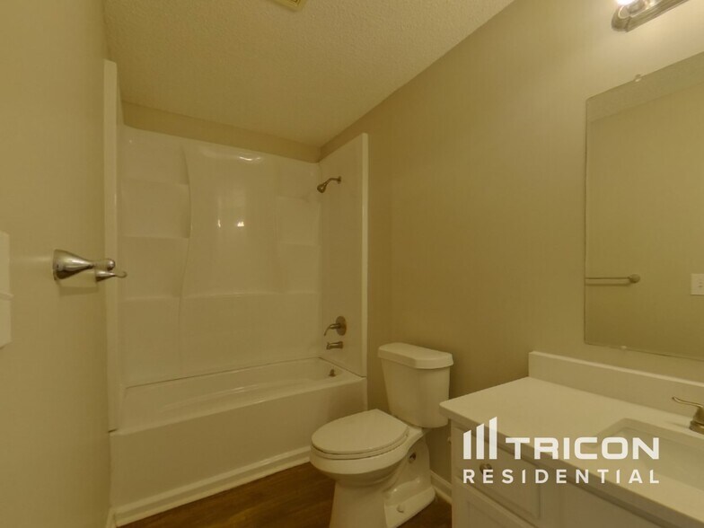 Building Photo - 6028 Derek Christopher Ct