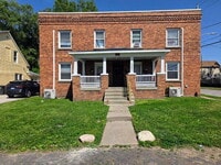 Building Photo - 1301 E 12th St