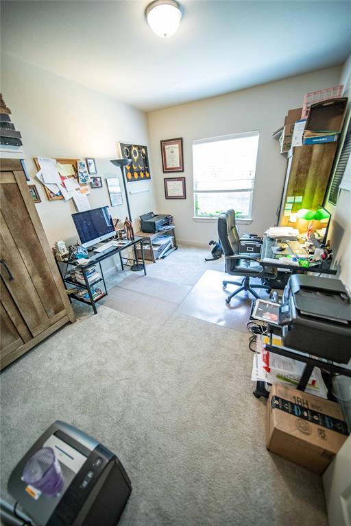 Building Photo - 2745 Troutt Dr