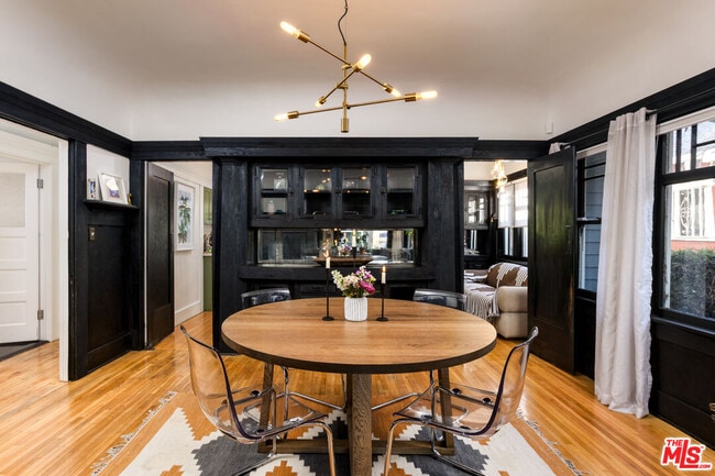 Building Photo - 3438 4th Ave