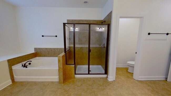 Building Photo - 109 Highland Mist Cir