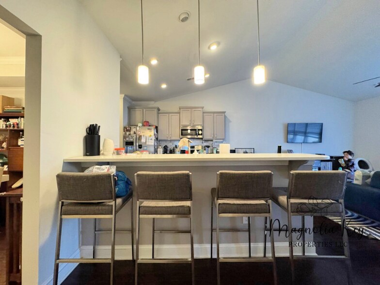 Building Photo - 5922 Lazio Ct