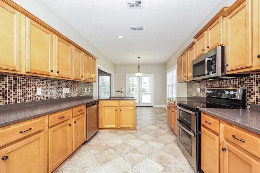 Building Photo - 2737 Portside Ct