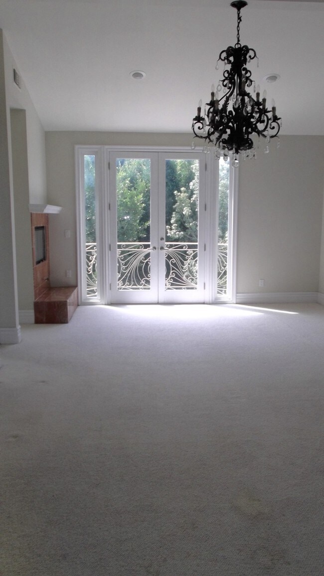 Building Photo - 1842 10th St