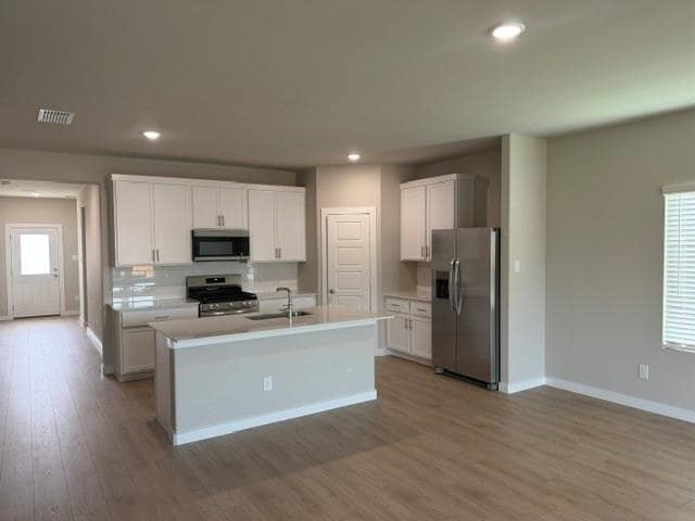 Building Photo - 3602 High Valley Dr