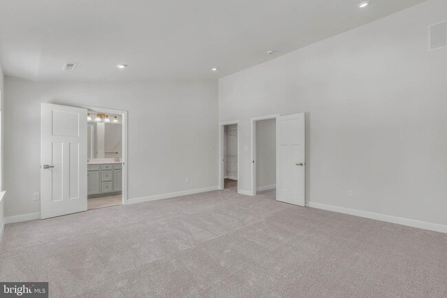 Building Photo - 88 Rosemary Wy