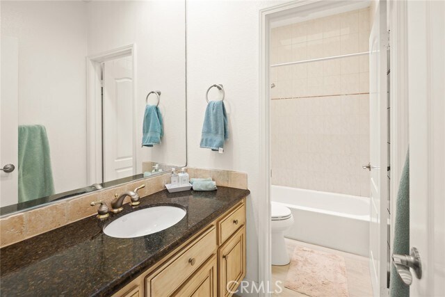 Building Photo - 11 Wimbledon Ct