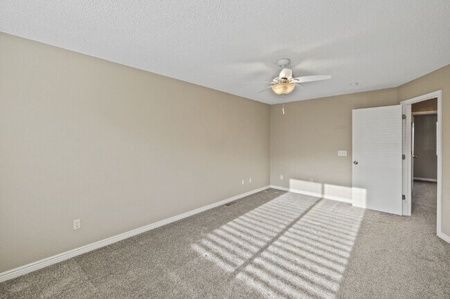 Building Photo - Convenient, Comfortable, and Close to Fort Carson and I-25! – 3BR Tri-Level in Colorado Springs!