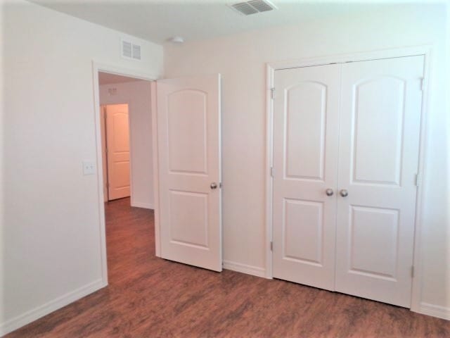 Building Photo - 11850 Thicket Wood Dr