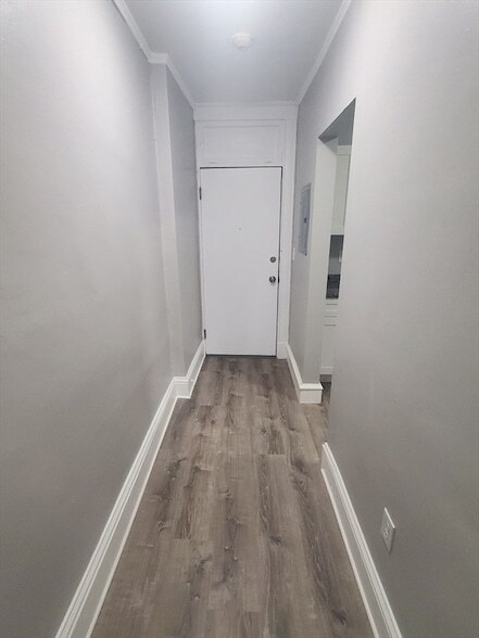 Building Photo - 738 Washington St