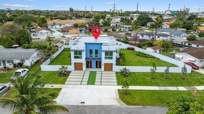 Building Photo - 320 Florida Blvd