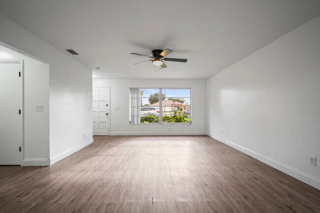 Building Photo - Affordable 2-bedroom, 2-bathroom apartment...