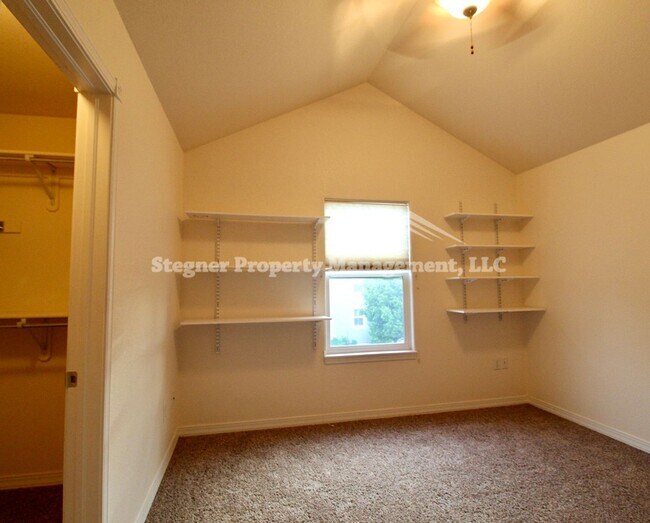 Building Photo - Great Home in Central Ft. Collins