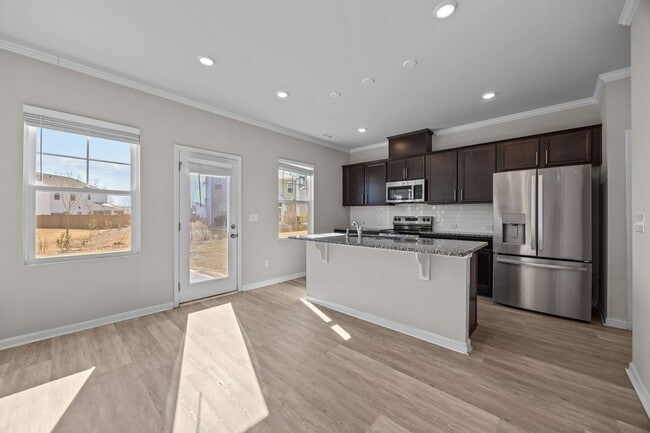 Building Photo - Small-Town Comfort Meets City Convenience | 2-Story Home for Rent | 4 Bedrooms, 2.5 Baths