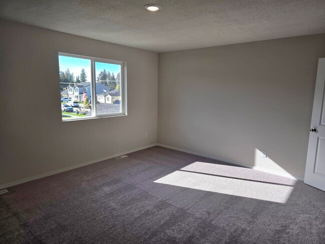 Building Photo - New 3 Bedroom, 2.5 Bath Townhome for Rent ...