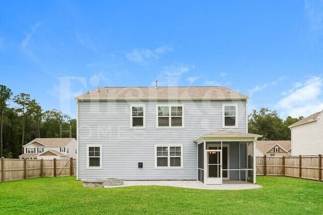 Building Photo - 817 Neosho Ct