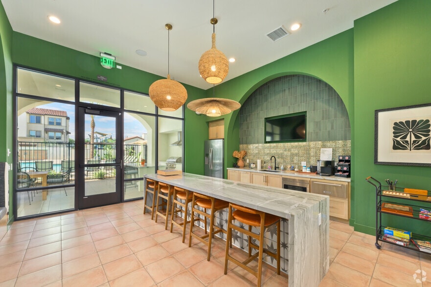 Clubhouse - The Kingsley Luxury Apartments