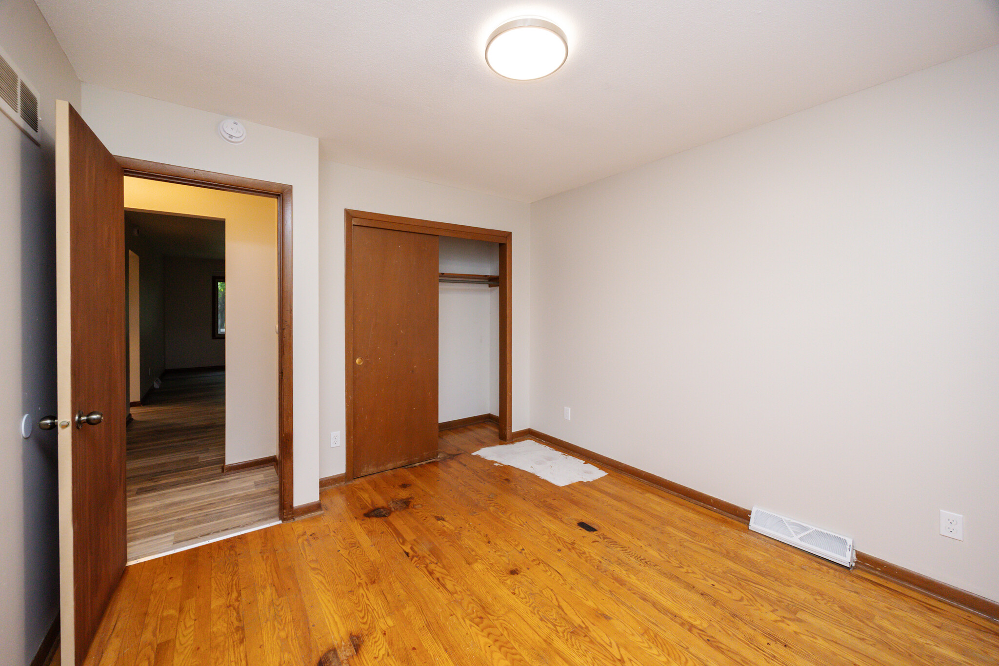Building Photo - 4704 Valdez Dr