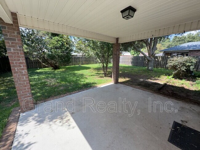 Building Photo - 4857 Makenna Cir