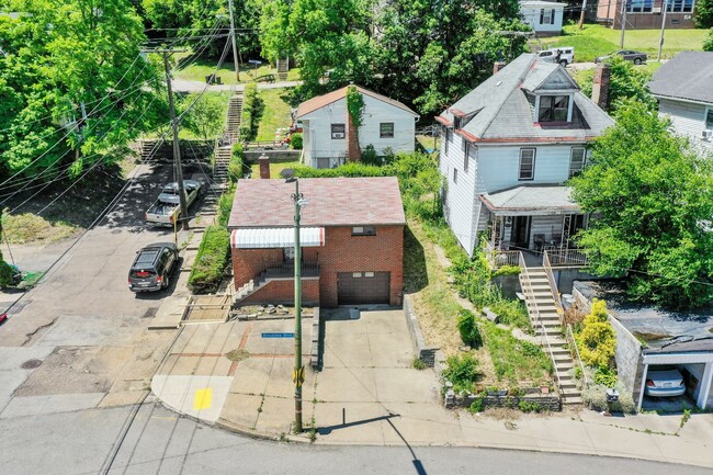 Building Photo - Gorgeous 2 bedroom home in Brookline avail...