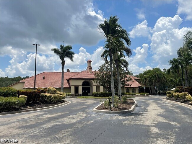 Building Photo - 13076 Cross Creek Ct