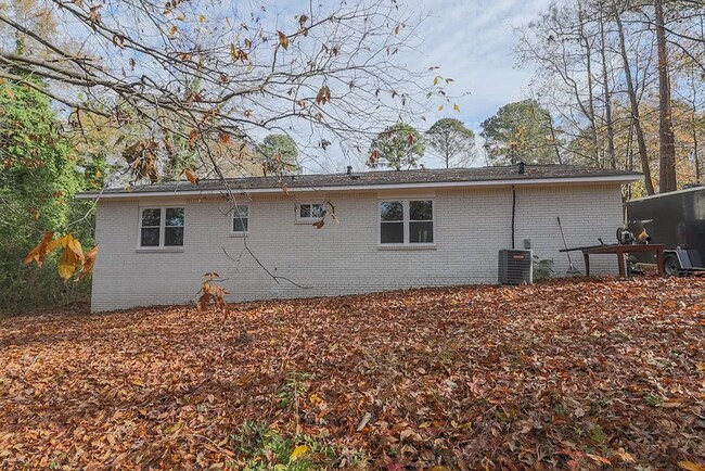 Building Photo - CUTE COZY HOME READY FOR RENT FROM MAY 10TH!