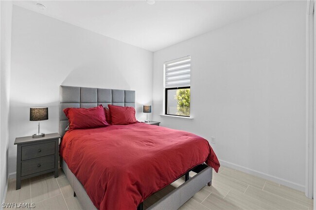 Building Photo - 1854 Amador Ct