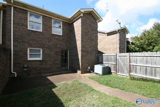 Building Photo - 128 Michli Rd