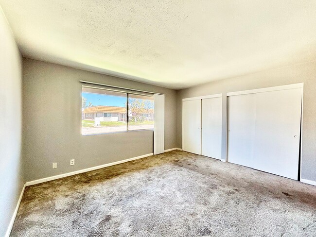 Building Photo - 3604 Ketch Ave