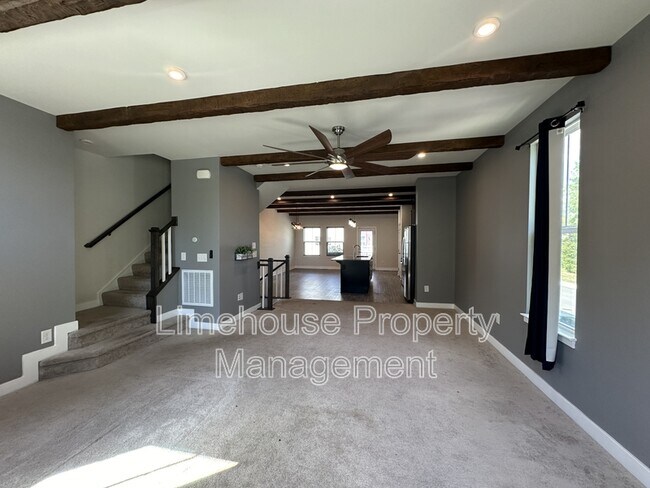 Building Photo - 1738 Foremast Loop