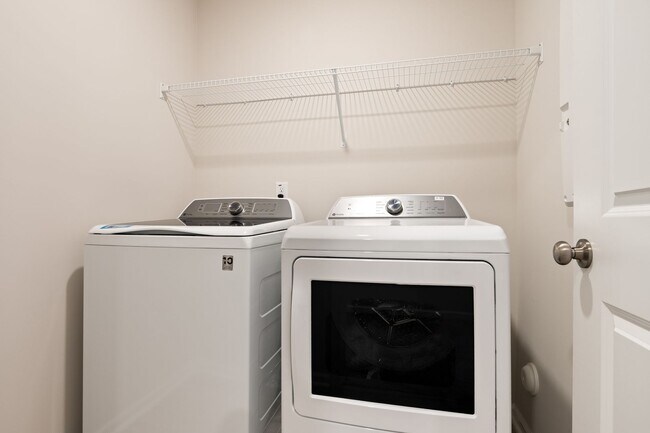 Building Photo - Live Near It All – Stylish Chatham Park Townhome with Amenities