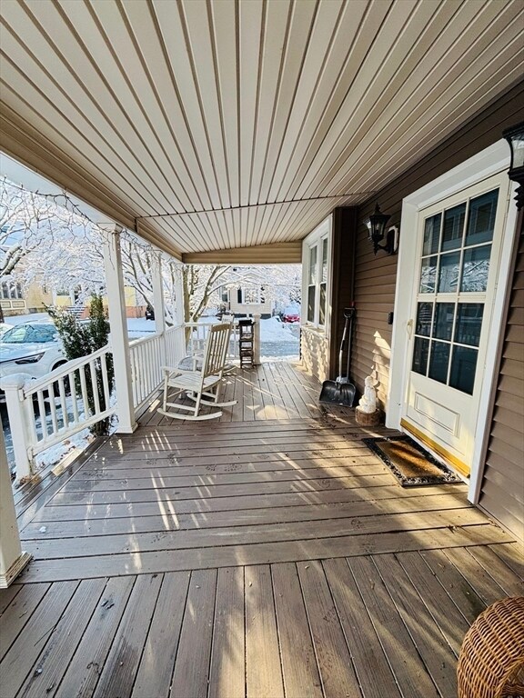 Building Photo - 20 Wildwood Ave