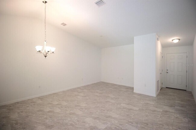 Building Photo - 67 Pony Express Dr
