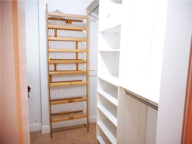Building Photo - Vero Beach Florida Vero Beach Rent, LLC and Rental Property Management Company