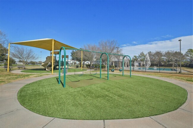Building Photo - 2403 Summers Glen Ct