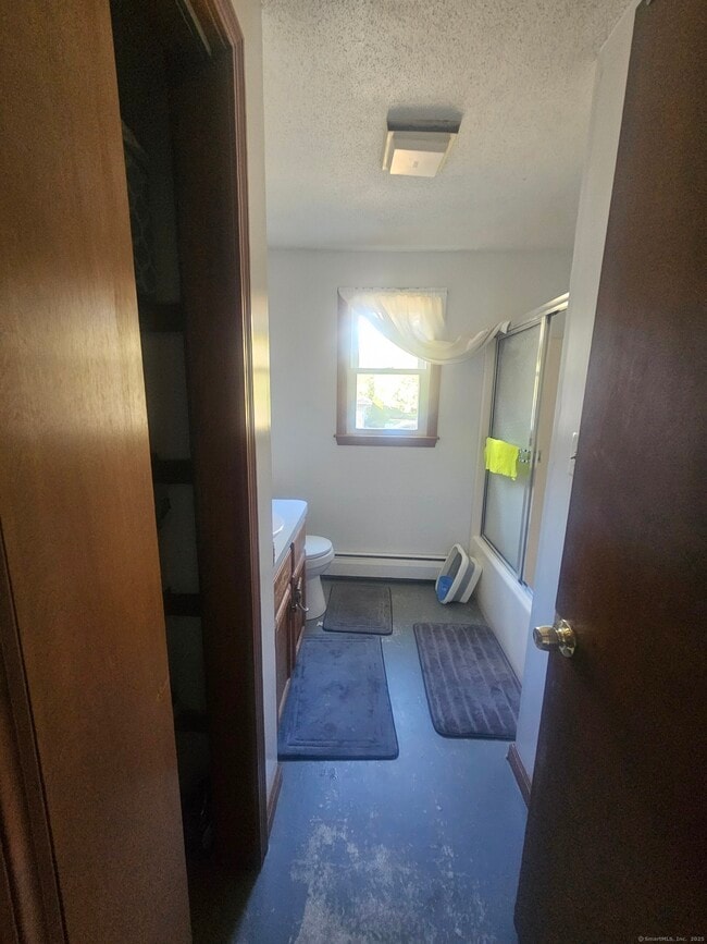 Building Photo - 49 Long Meadow Dr