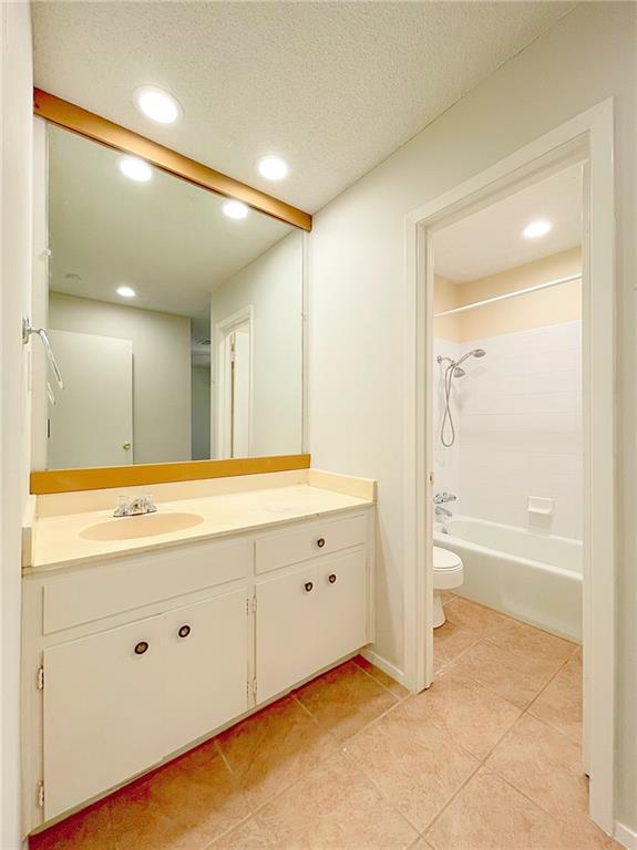 Building Photo - 11807 Knights Bridge