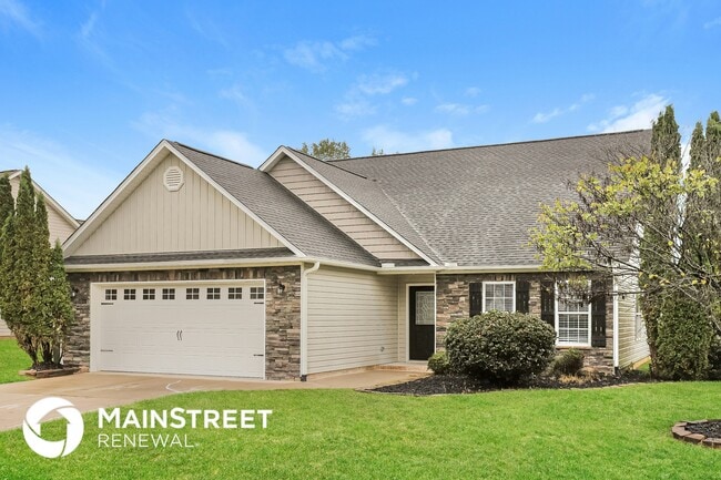 Building Photo - 8 Trotters Run