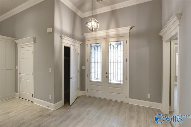 Building Photo - 26415 Birkshire Ln