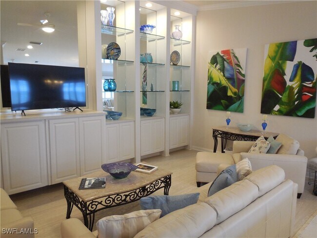 Building Photo - 4238 Redonda Ln