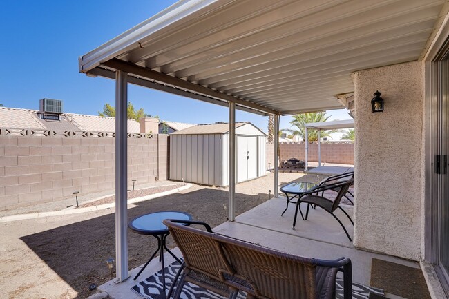 Building Photo - FULLY FURNISHED 3BEDROOM HOME IN NORTH LAS...