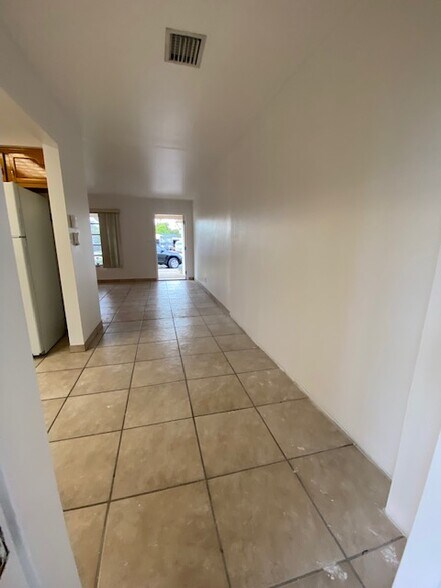 Building Photo - 2301 N 56th Ter