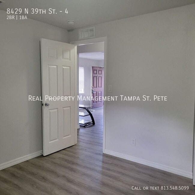 Building Photo - 8429 N 39th St