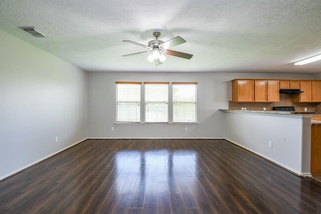 Building Photo - 10502 Scenic Cove Ct
