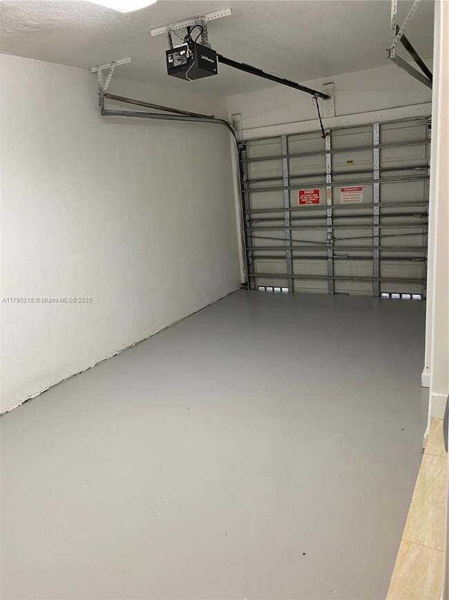 Building Photo - 4890 NW 108th Pl